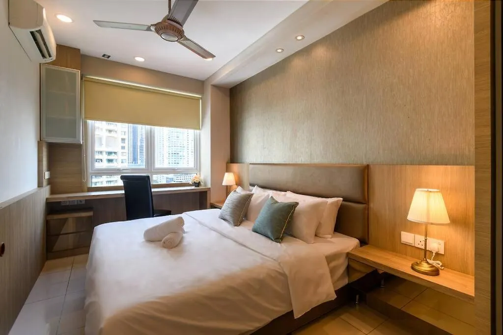 2R2B/Cosy House/1~8Pax/Gurney/Mansion One Apartment George Town Malaysia