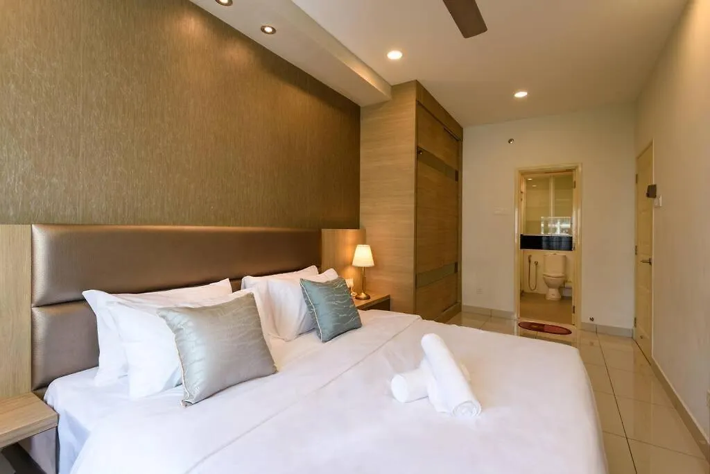 2R2B/Cosy House/1~8Pax/Gurney/Mansion One Apartment George Town 0*,